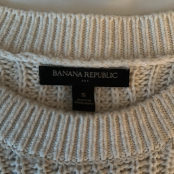 Banana Republic Factory Marled Pullover Sweater, snow day color. Size small - Picture 3 of 4